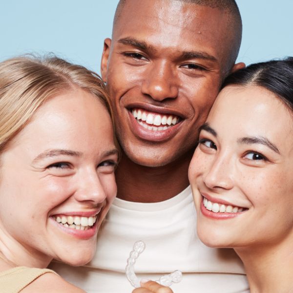 Bright, confident smiles after teeth whitening in Melbourne
